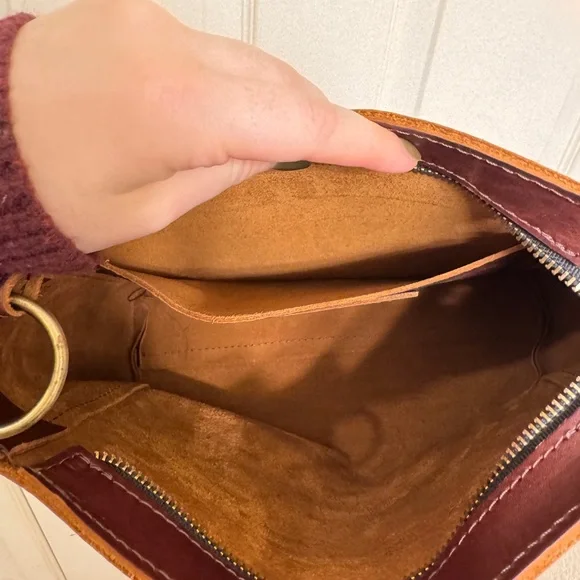 Portland Leather Goods Triangle Bag - Picture 8 of 8